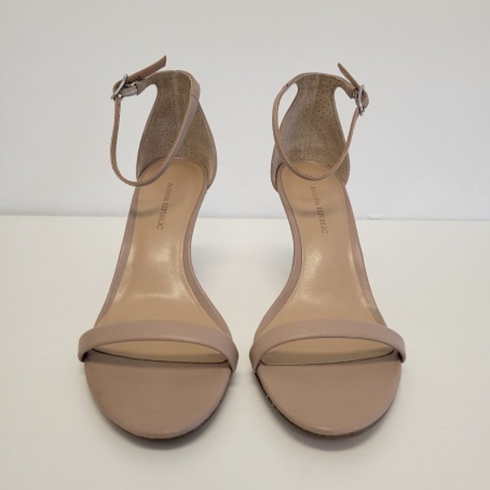 Banana Republic “Bare” high heels